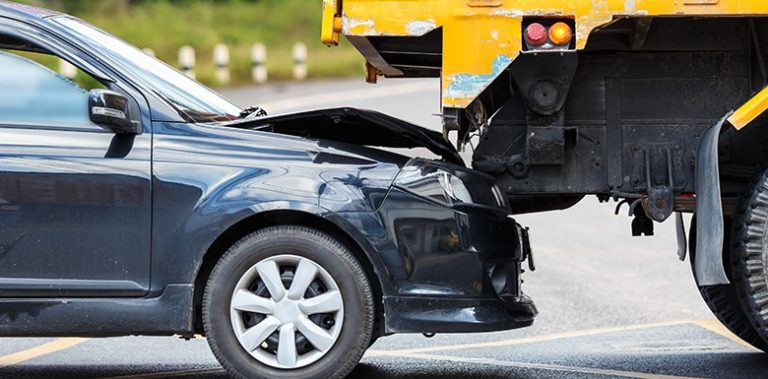 9 Tips For Dealing With Insurance Companies After A Truck Accident