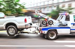 tow truck accidents